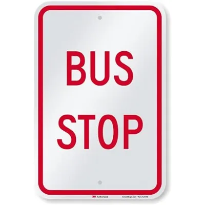 من السهل التعرف على علامات توقف الحافلات